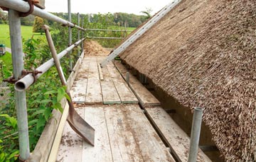advantages of Alloa thatch roofing